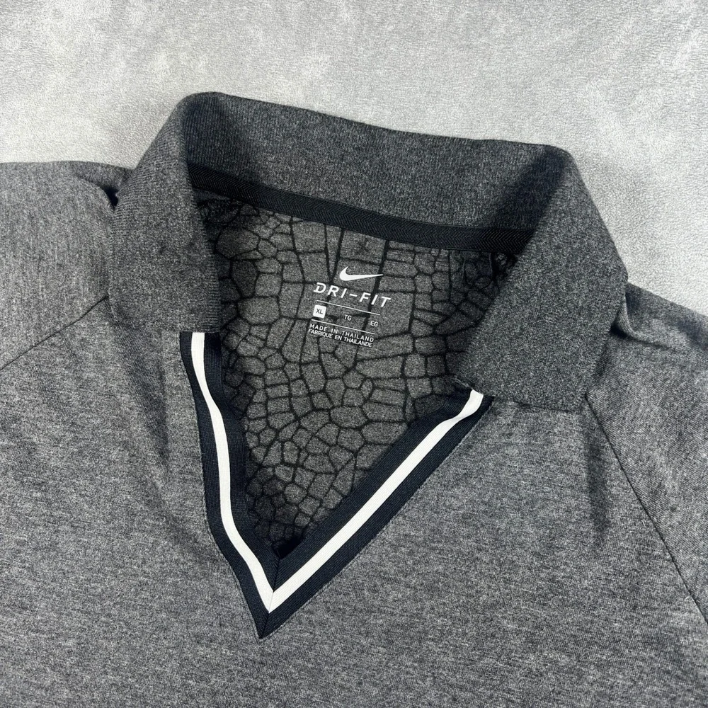 Nike Womens Dri-FIT Sleeveless Golf Polo Shirt Grey Cracked Print XL AV3654-010